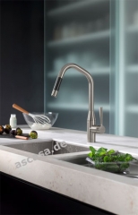 Dornbracht Sync Pull-Down Einhebelmischer mit Brausefunktion, Hochdruck, Chrom gebrstet, 33875895-93