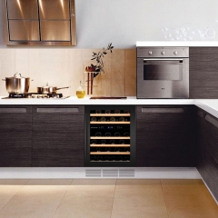 Dunavox Flow 46D, Unterbau-Weinkhlschrank, schwarz, DAUF-46.145DB. Mit 3 Jahren Garantie!