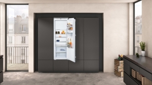 Neff KI2726DE0 N70, FreshSafe 2 Einbau-Khlschrank mit Gefrierteil, 158 cm, EEK: E, 7 JAHRE GARANTIE