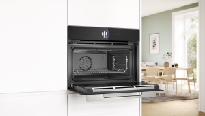 Bosch CSG7361B1, Einbau-Kompakt-Dampfbackofen, Serie 8, schwarz, EEK: A+, mit 5 Jahren Garantie!