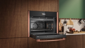 Neff C29MR21Y0, Kompaktbackofen mit Mikrowelle, Brushed-Bronze Z9045BY0, MIT 7 JAHREN GARANTIE