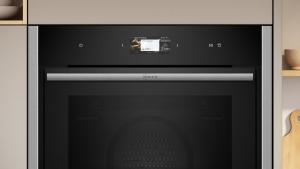 Neff B64FS31N0, Einbaubackofen mit FullSteam und Slide & Hide, EEK: A+, mit 5 Jahren Garantie!