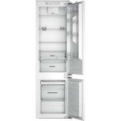 Einzelstck Bauknecht BKGIS 20F22, Einbau-Khl-Gefrierkombination, weiss, 194 cm, EEK: E, mit 5 Jahren Garantie!