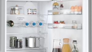 Siemens KG36N2IBF, iQ300, Freistehende Khl-Gefrier-Kombination mit Gefrierbereich unten, 186 x 60 cm, Inox, Total noFrost, EEK: B, mit 5 Jahren Garantie!