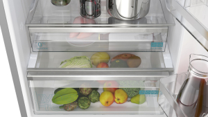 Siemens KG49NAICT, iQ500, Freistehende Khl-Gefrier-Kombination mit Gefrierbereich unten, 203 x 70 cm, Inox, antiFingerprint, Total noFrost, EEK: C, mit 5 Jahren Garantie!