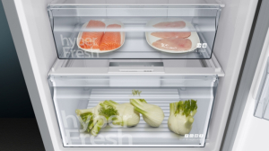 Siemens KG36N2LEA, iQ300, Freistehende K�hl-Gefrier-Kombination mit Gefrierbereich unten, 186 x 60 cm, Metall-Optik, Total noFrost, EEK: E, mit 5 Jahren Garantie!