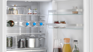 Siemens KG36NVWCG, iQ300, Freistehende K�hl-Gefrier-Kombination mit Gefrierbereich unten, 186 x 60 cm, Wei�, Total noFrost, EEK: C, mit 5 Jahren Garantie!